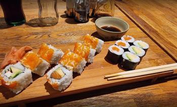 Halong sushi bar